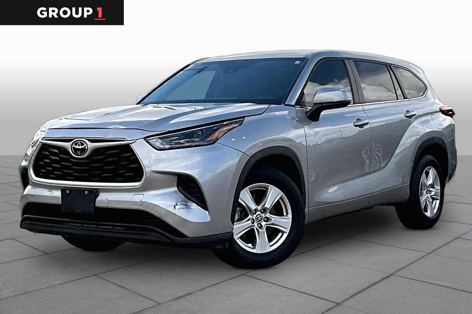 Celestial Silver Metallic 2023 Toyota Highlander L FWD SUV / Crossover Front-Wheel Drive 8-Speed Automatic