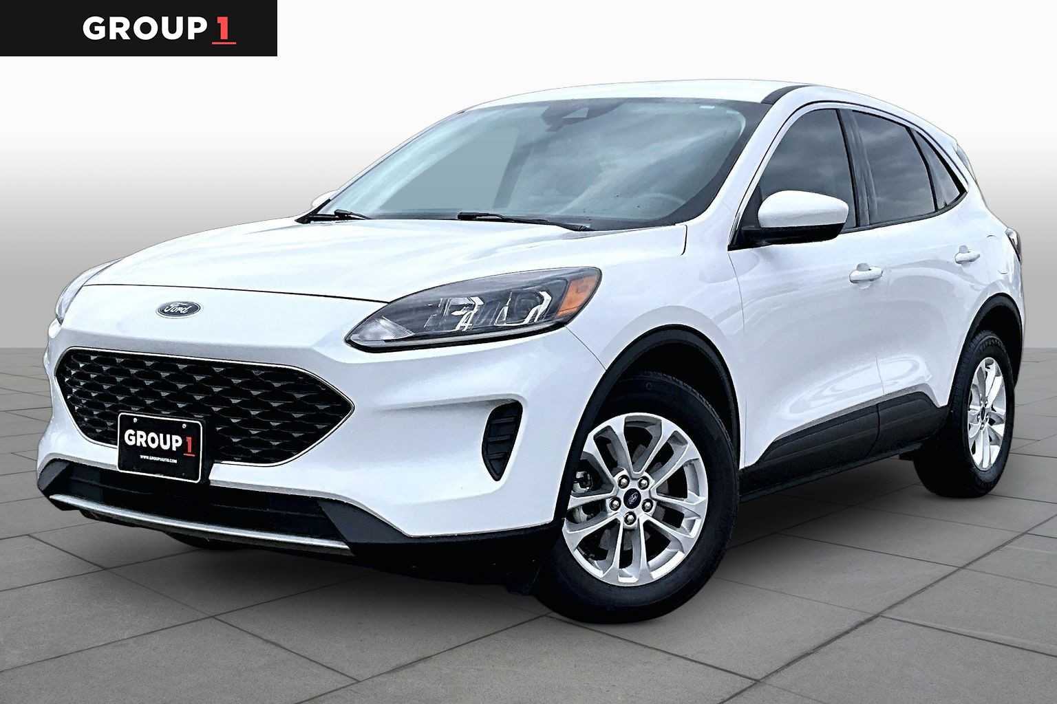 2021 Ford Escape SE Oxford White at Mac Haik Ford