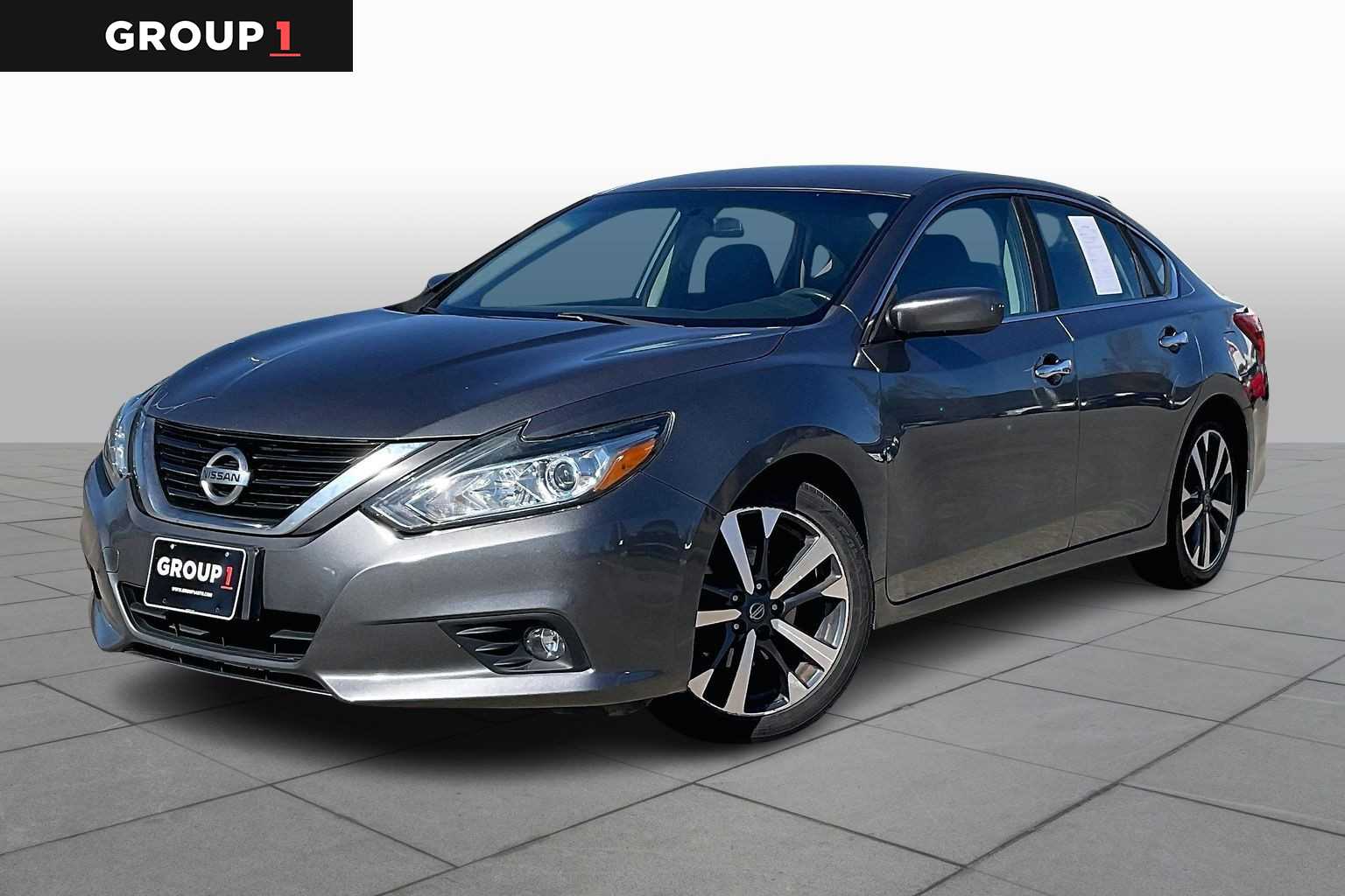 2016 Nissan Altima 2.5 SR Gun Metallic at Sterling McCall Nissan