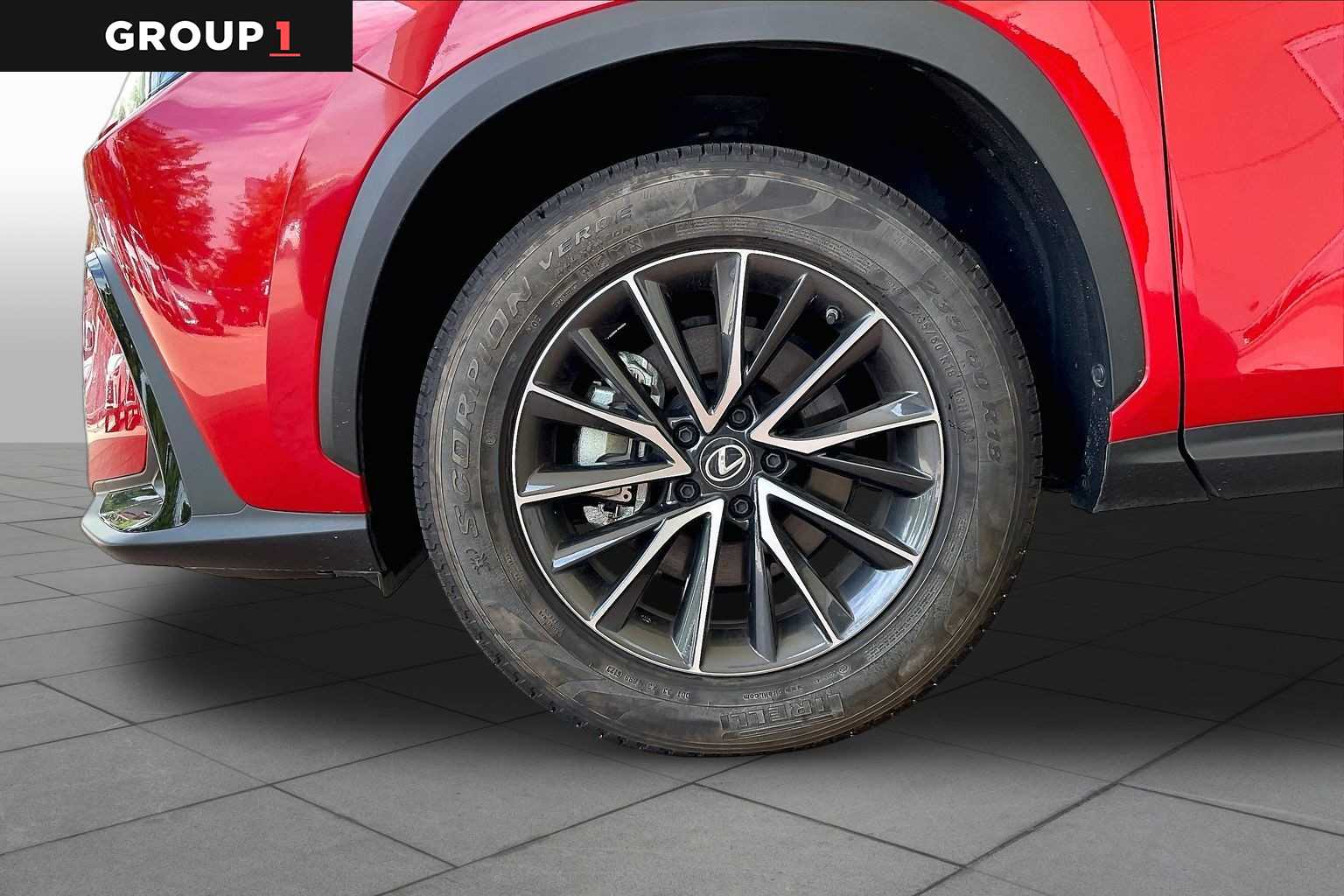 2024 Lexus NX 250 photo 9 of 34