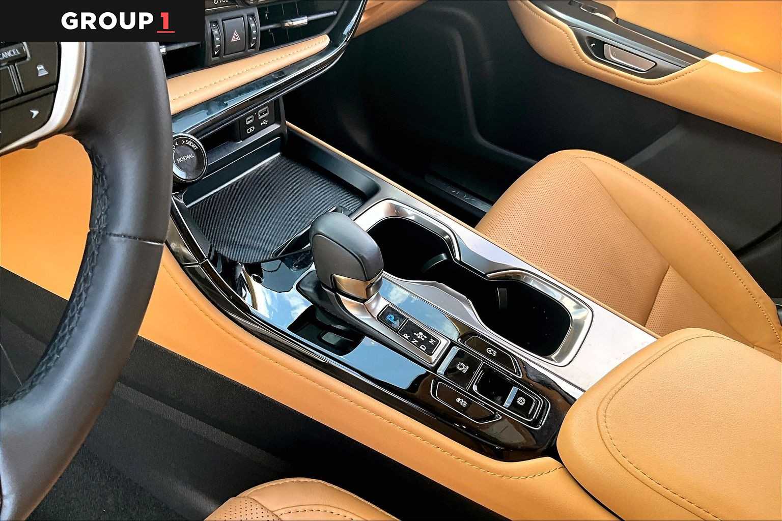 2024 Lexus NX 250  Caviar at Lexus Southwest Houston