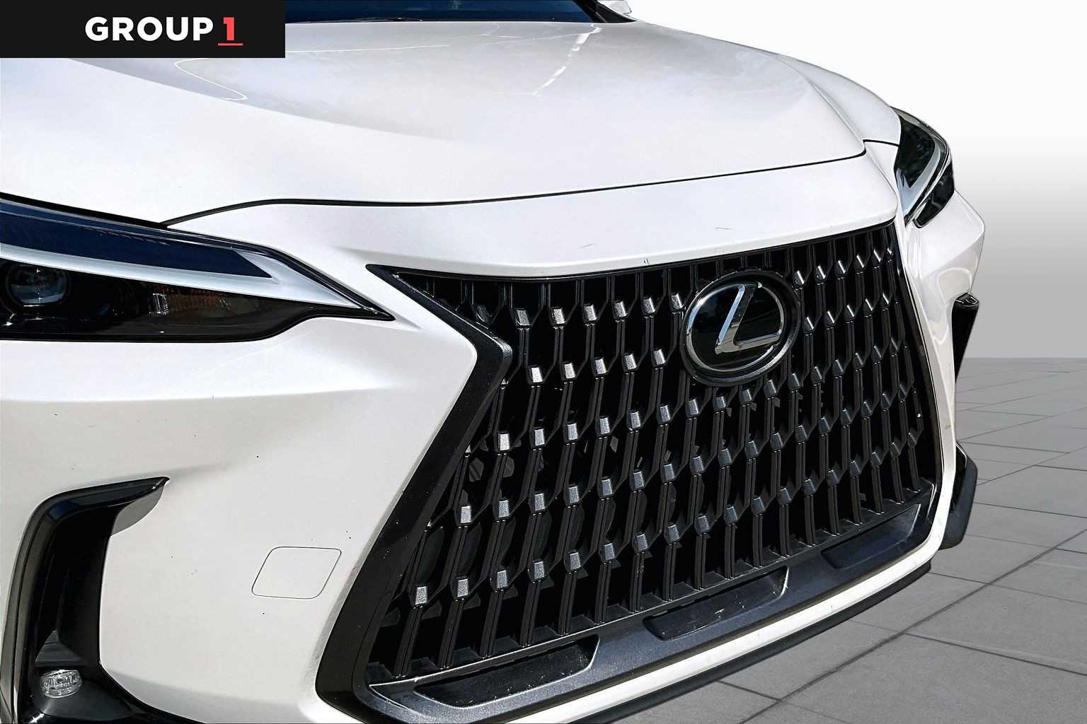2024 Lexus NX 250 photo 27 of 34