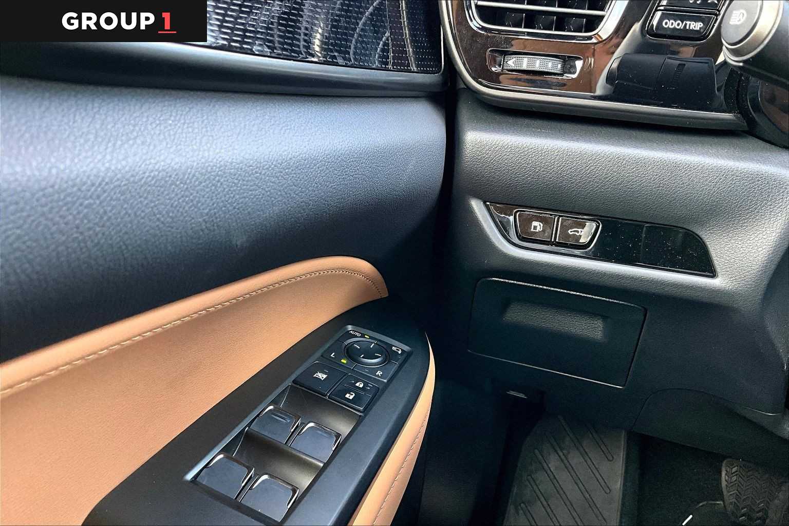 2026 Lexus NX 350 photo 36 of 37