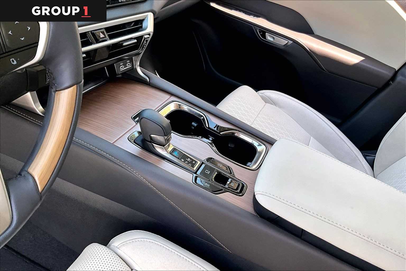 2023 Lexus RX 350 Luxury  Iridium at Lexus Southwest Houston