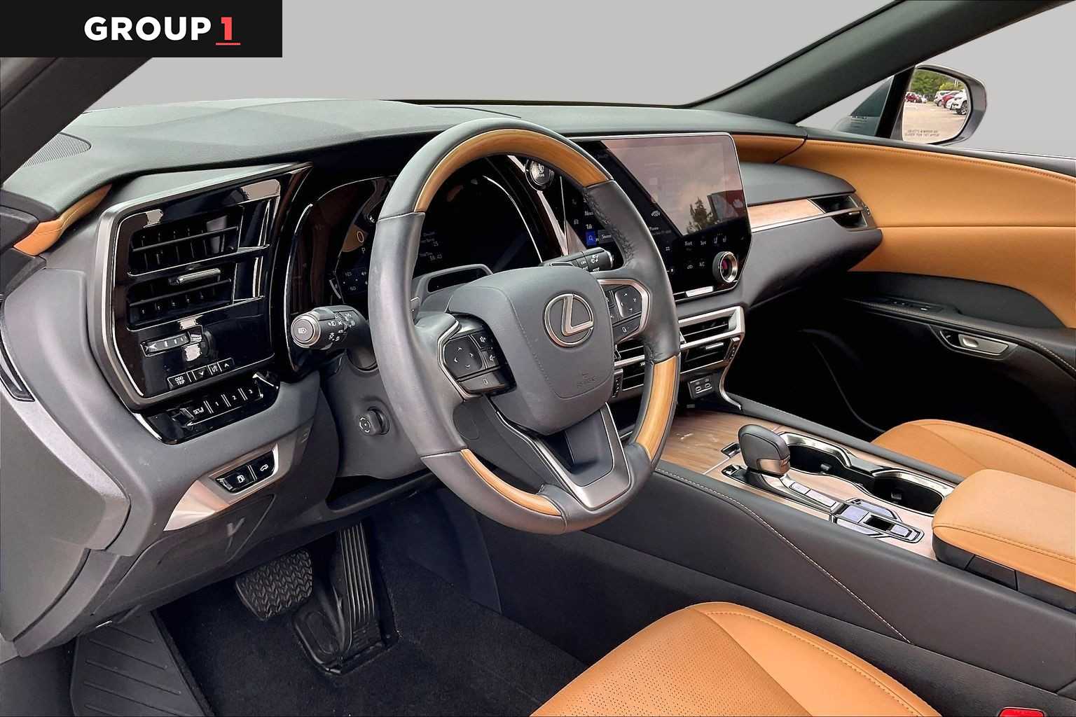 2025 Lexus RX 350 photo 15 of 34