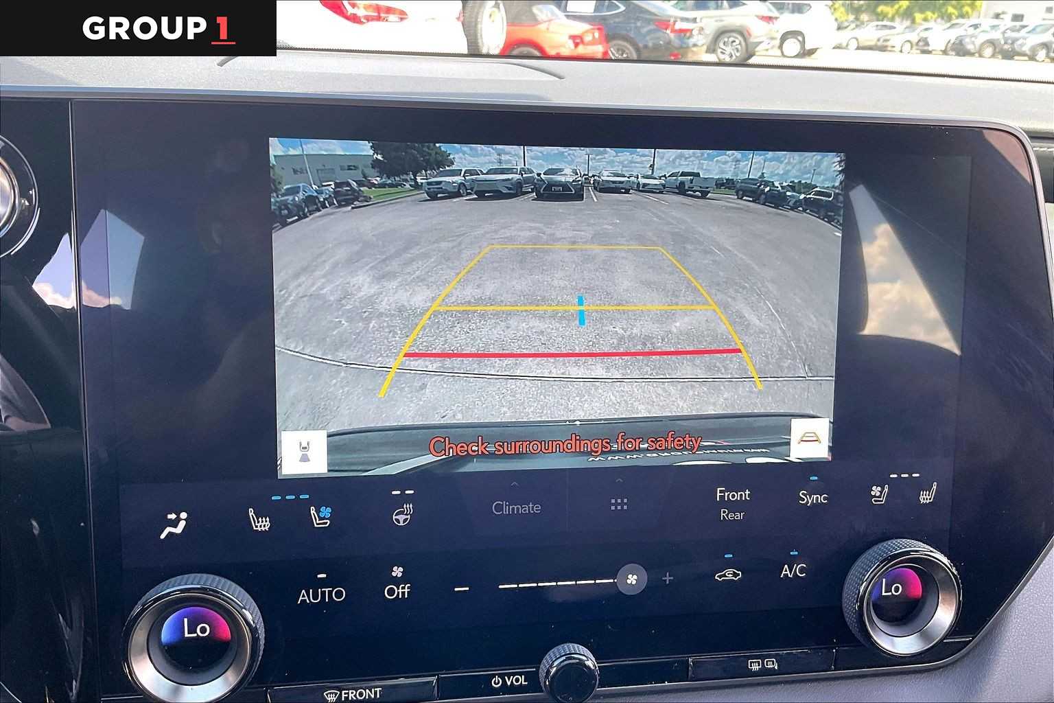 2023 Lexus RX 350 photo 24 of 34