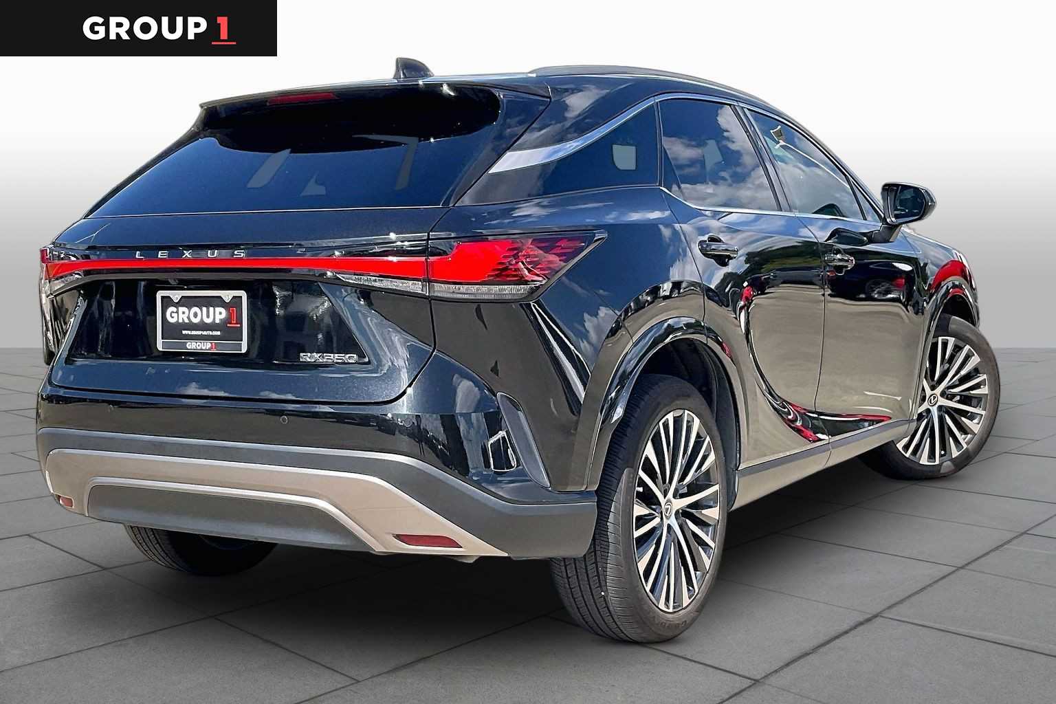 2023 Lexus RX 350 photo 11 of 34