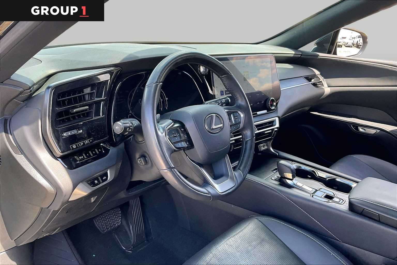 2023 Lexus RX 350 photo 15 of 34