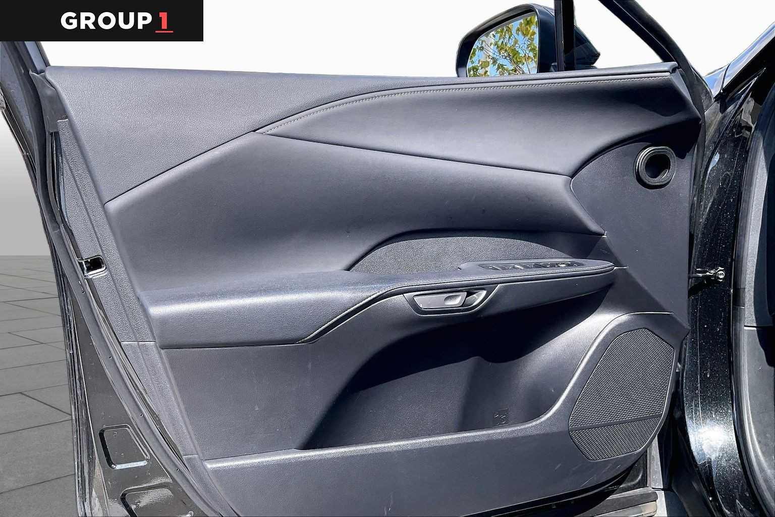 2023 Lexus RX 350 photo 19 of 34