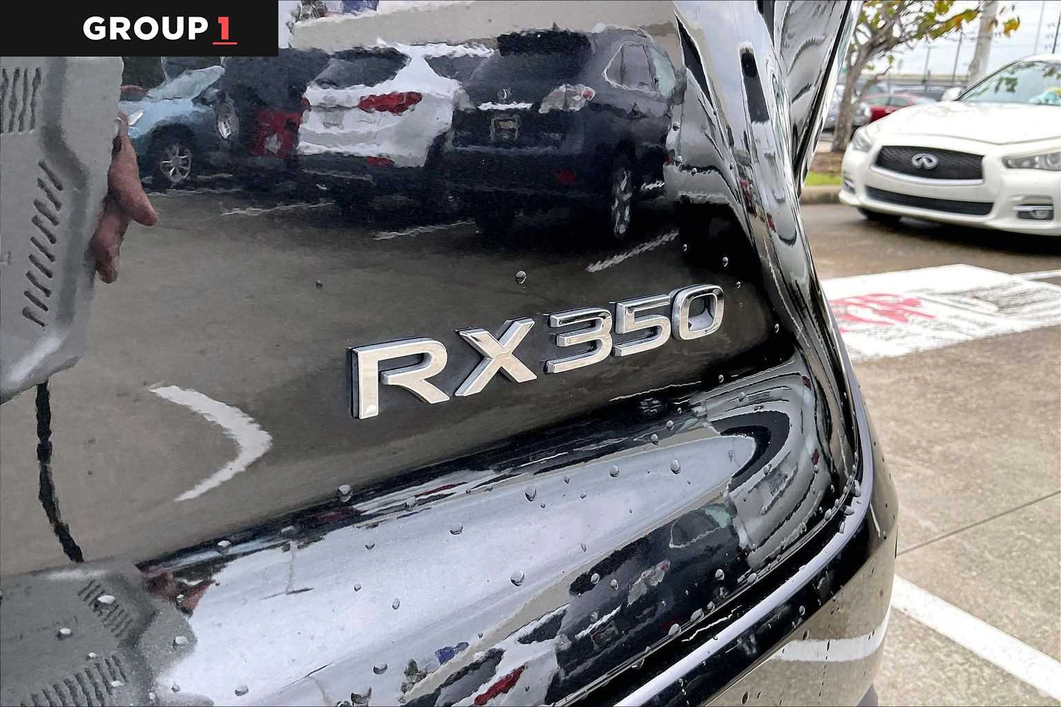2026 Lexus RX 350 photo 28 of 34