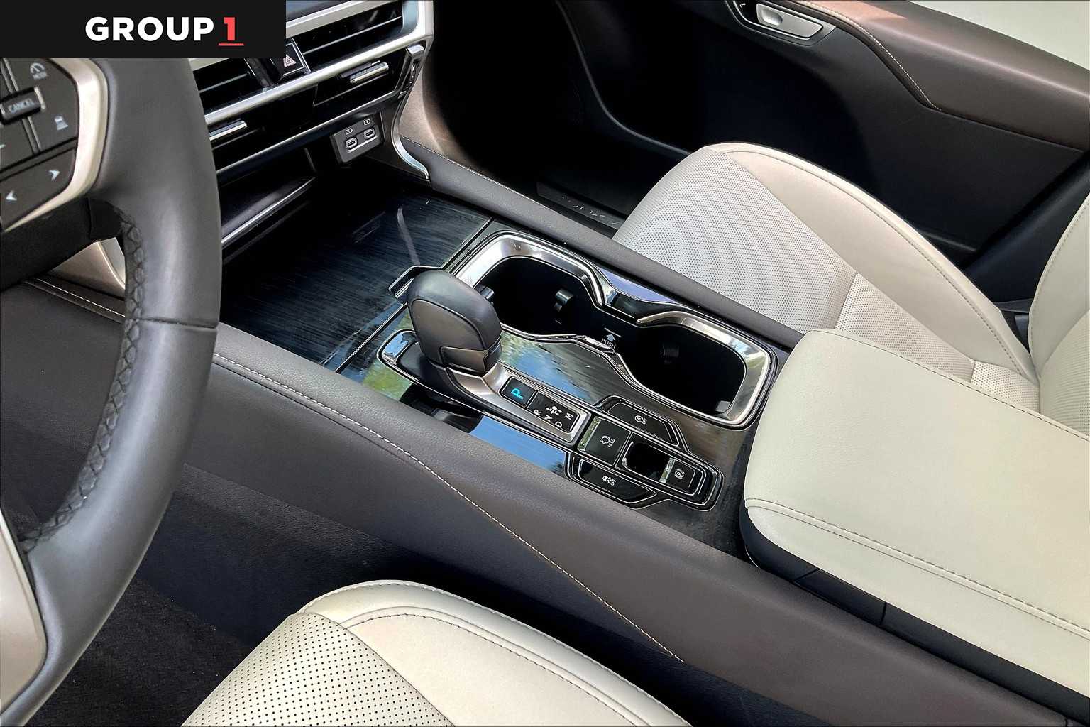 2024 Lexus RX  Iridium at Mercedes-Benz of Houston North