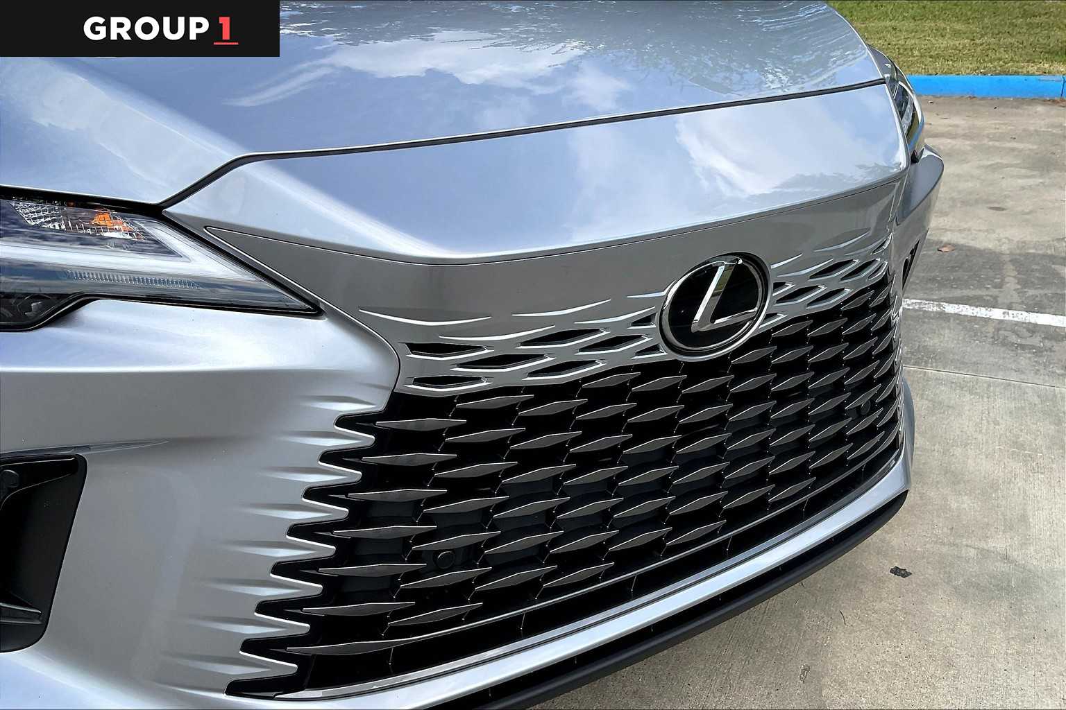 2024 Lexus RX  Iridium at Mercedes-Benz of Houston North