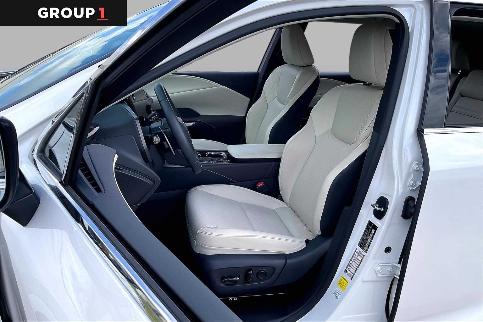 2024 Lexus RX 350  Eminent White Pearl at Lexus Southwest Houston