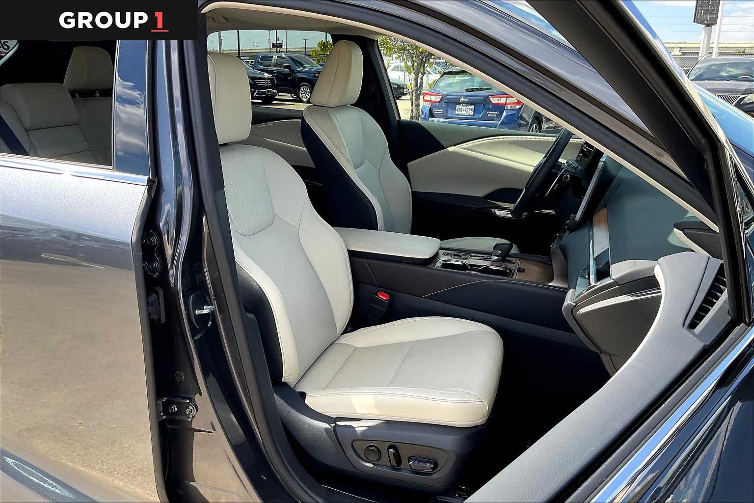 2025 Lexus RX Premium Plus  - 6