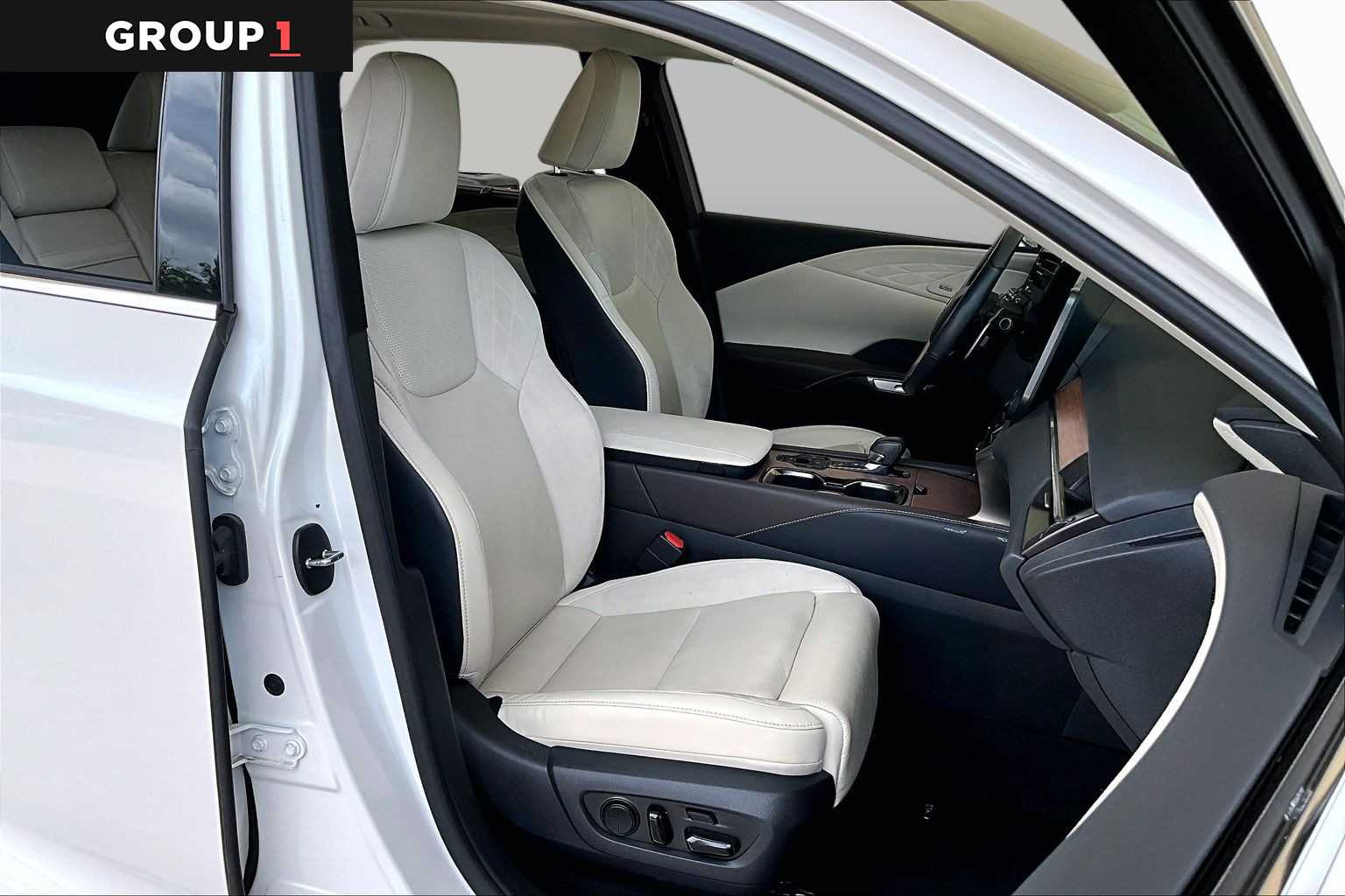2024 Lexus RX 350 Luxury  Eminent White Pearl at Lexus of Clear Lake