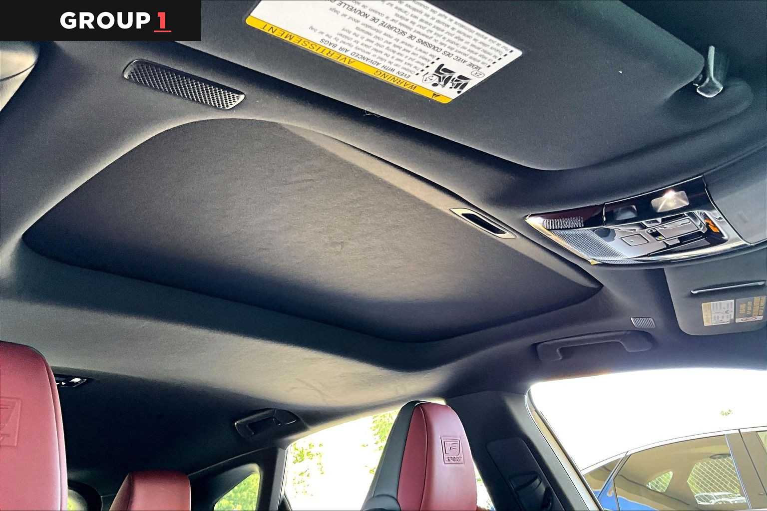 2024 Lexus RX 350 photo 13 of 35