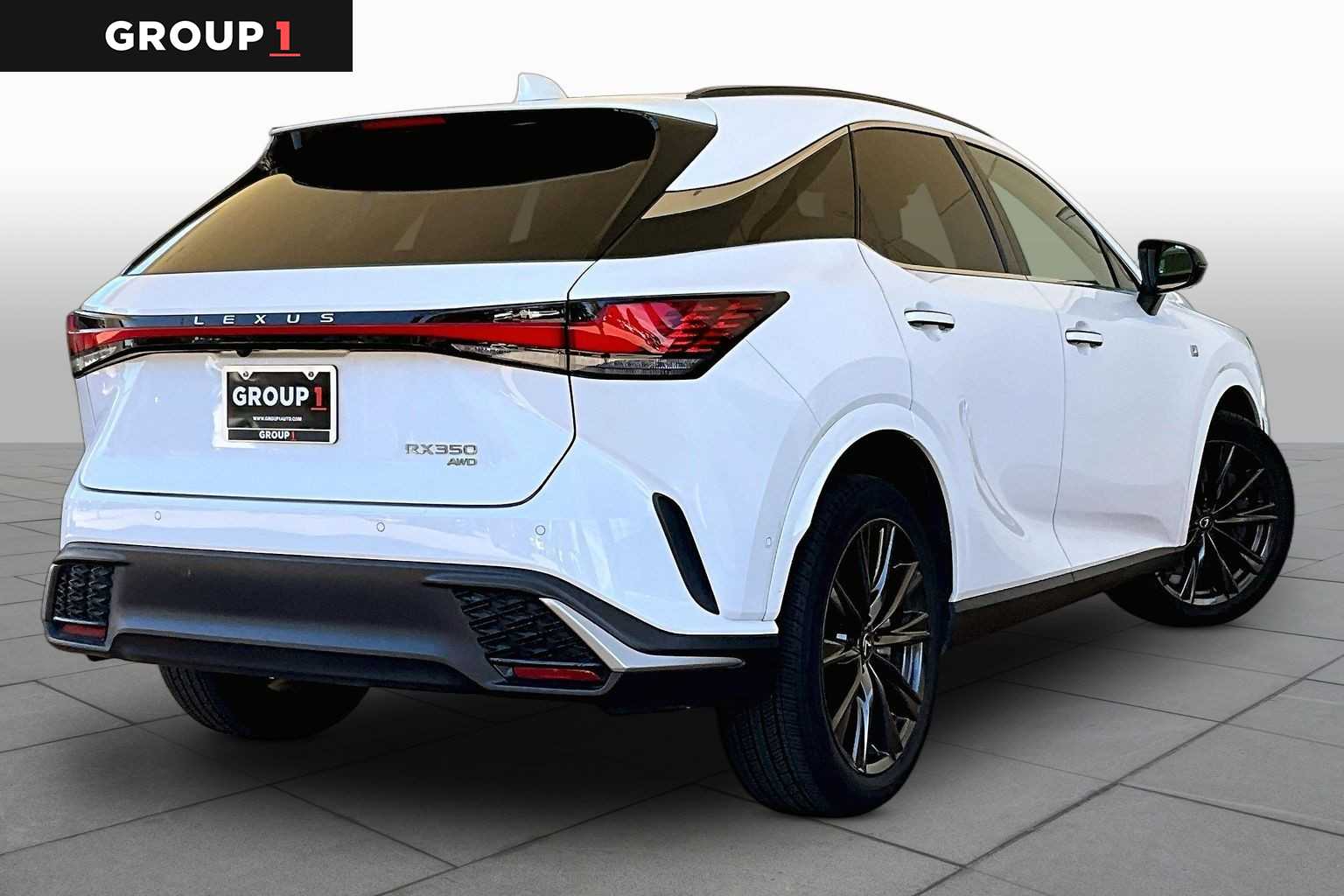 2024 Lexus RX 350 photo 12 of 35