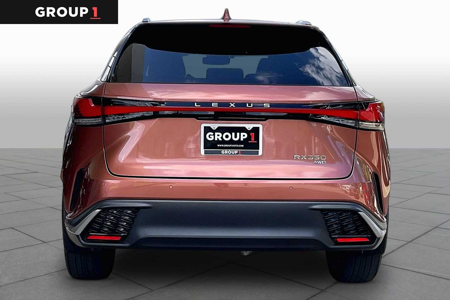 2024 Lexus RX 350 photo 5 of 34