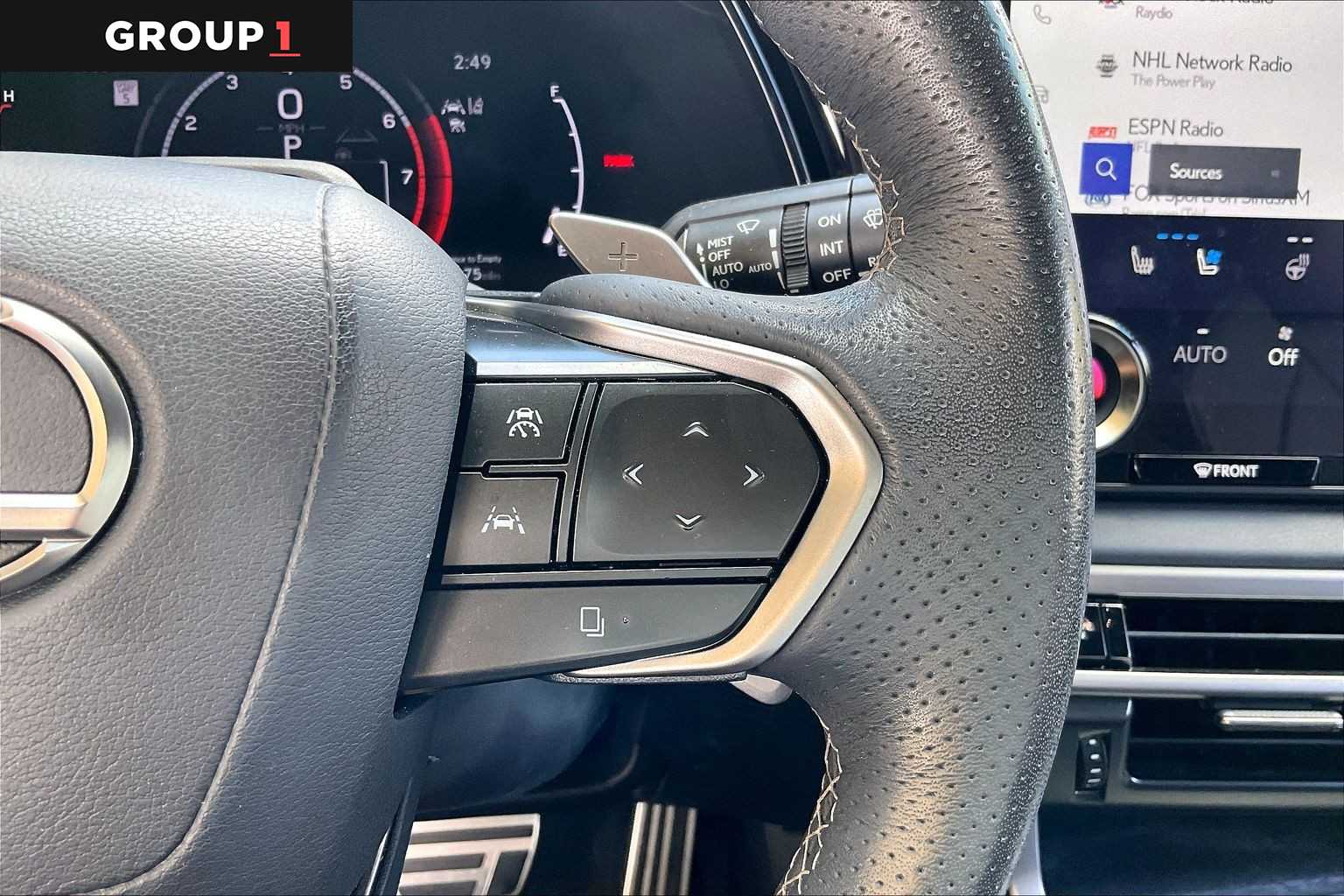 2024 Lexus RX 350 photo 22 of 34