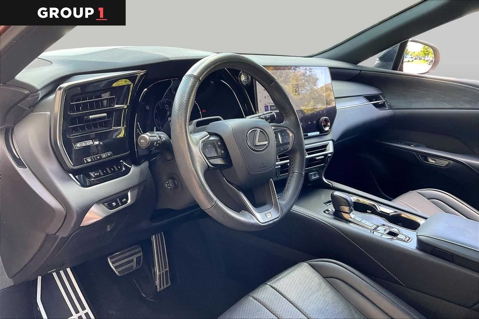 2024 Lexus RX 350 photo 15 of 34