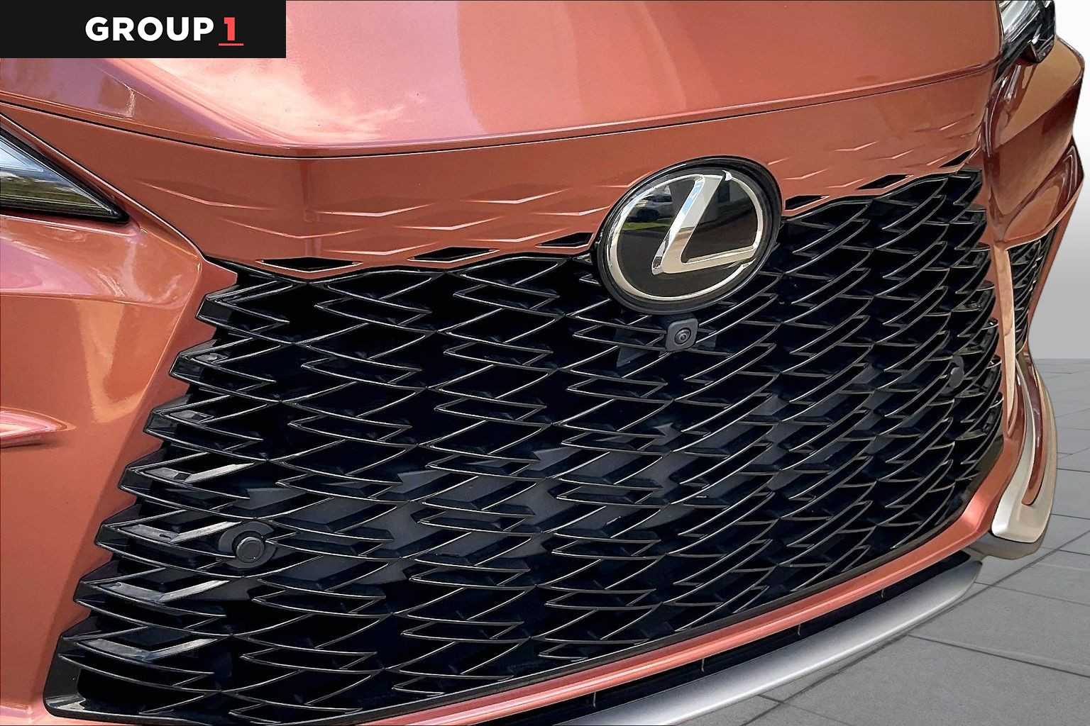 2024 Lexus RX 350 photo 27 of 34
