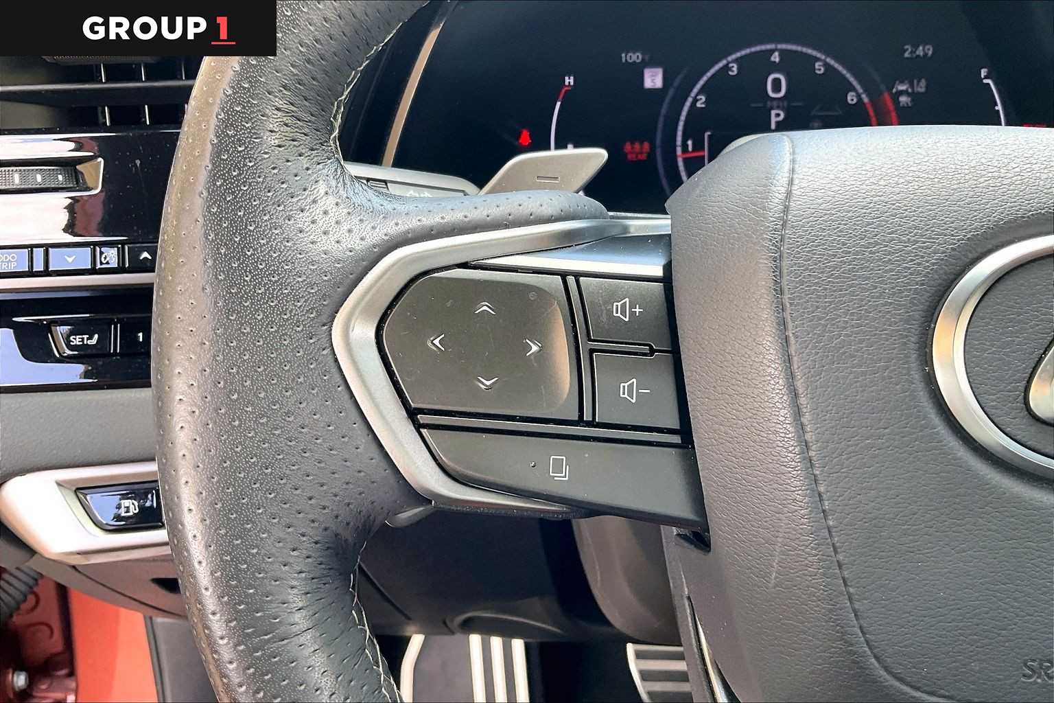 2024 Lexus RX 350 photo 21 of 34