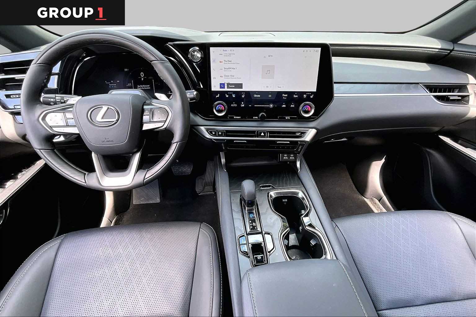 2026 Lexus RX 350h photo 13 of 34