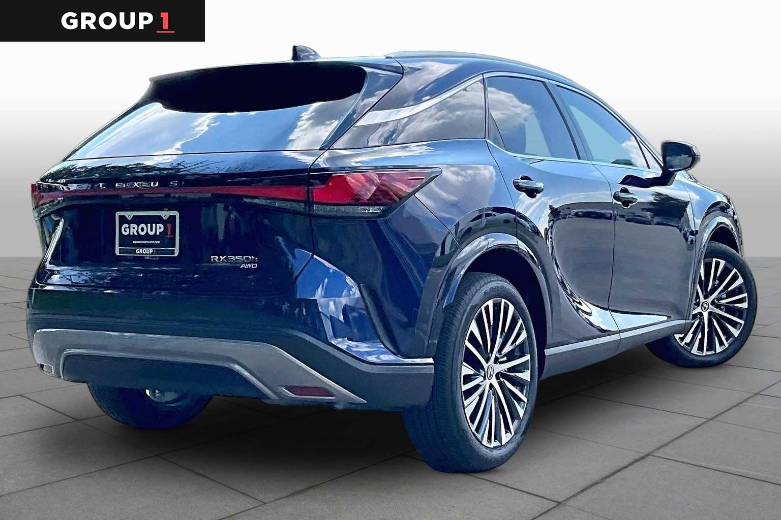 2026 Lexus RX 350h photo 11 of 34