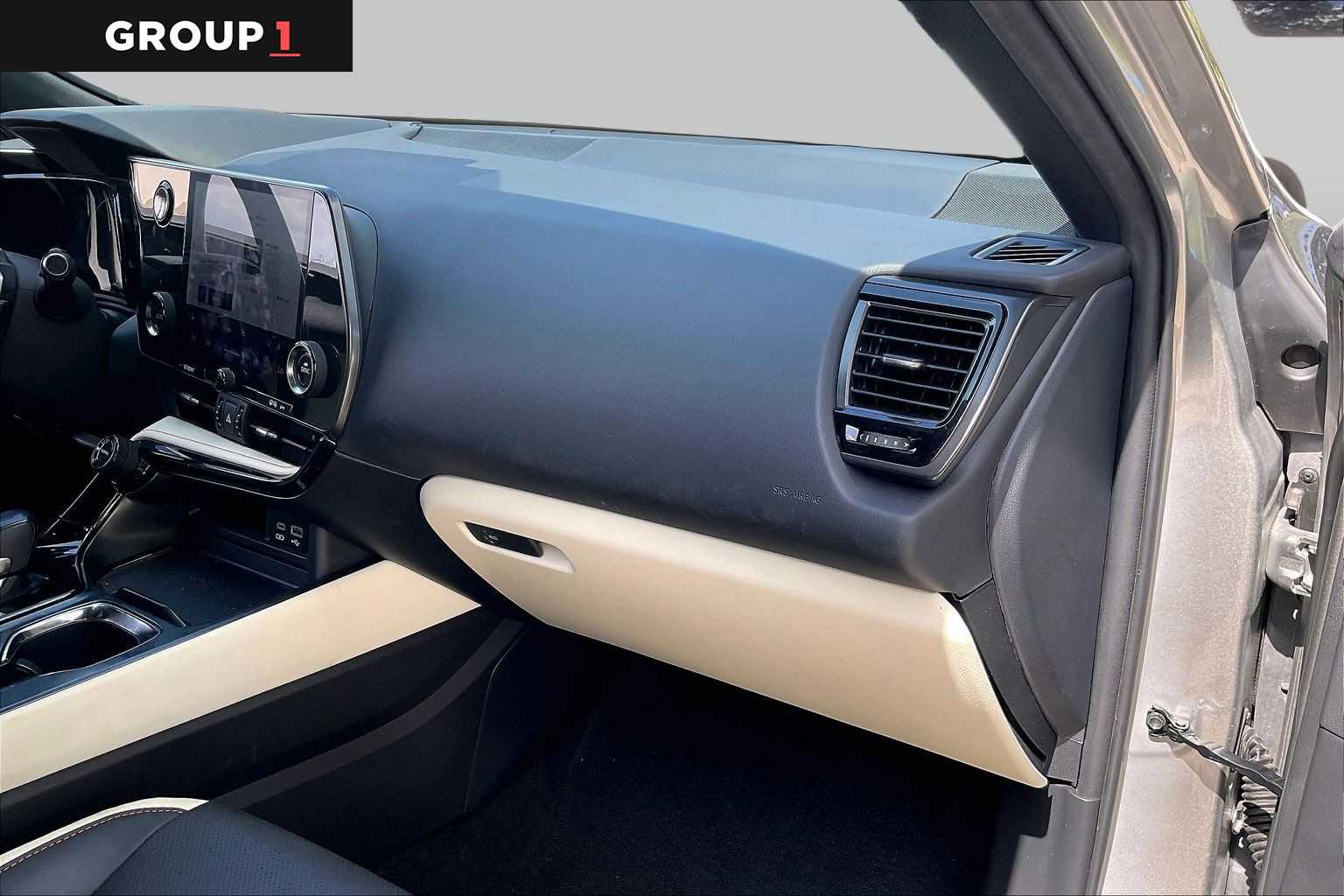 2024 Lexus NX 250 photo 16 of 34