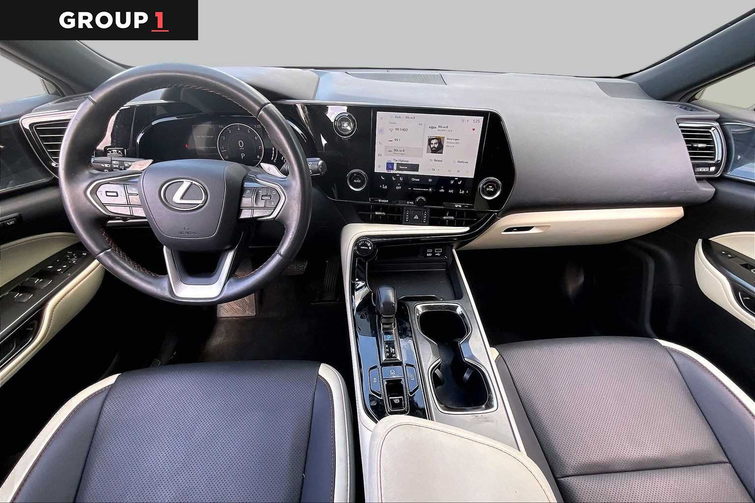 2024 Lexus NX 250 photo 13 of 34