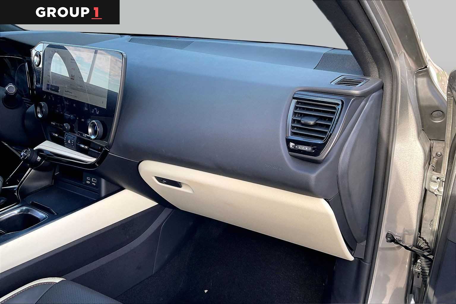2024 Lexus NX 250 photo 16 of 34
