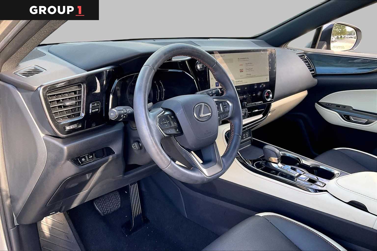 2024 Lexus NX 250 photo 15 of 34