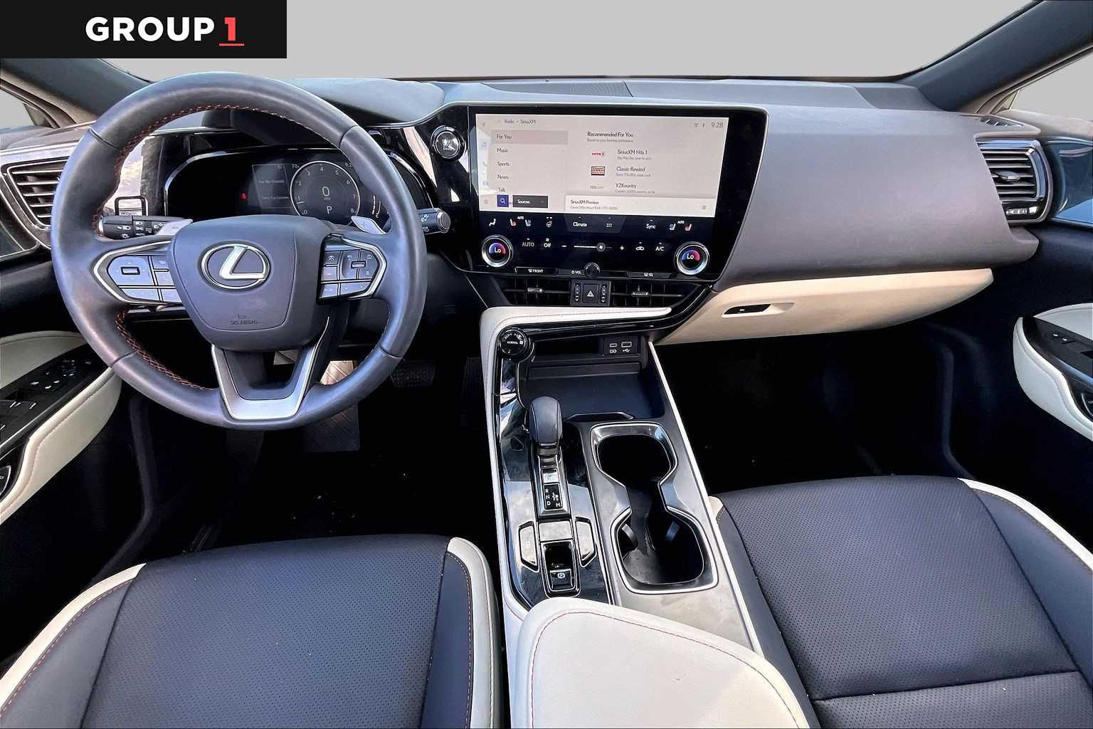 2024 Lexus NX 250 photo 13 of 34