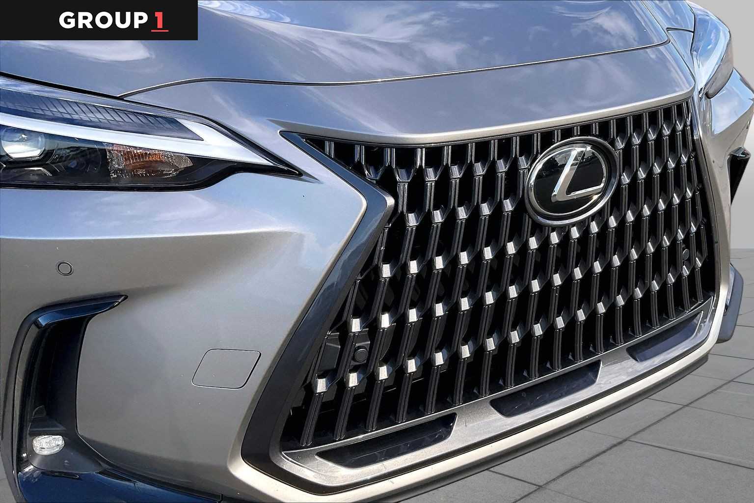2024 Lexus NX 250 photo 27 of 34