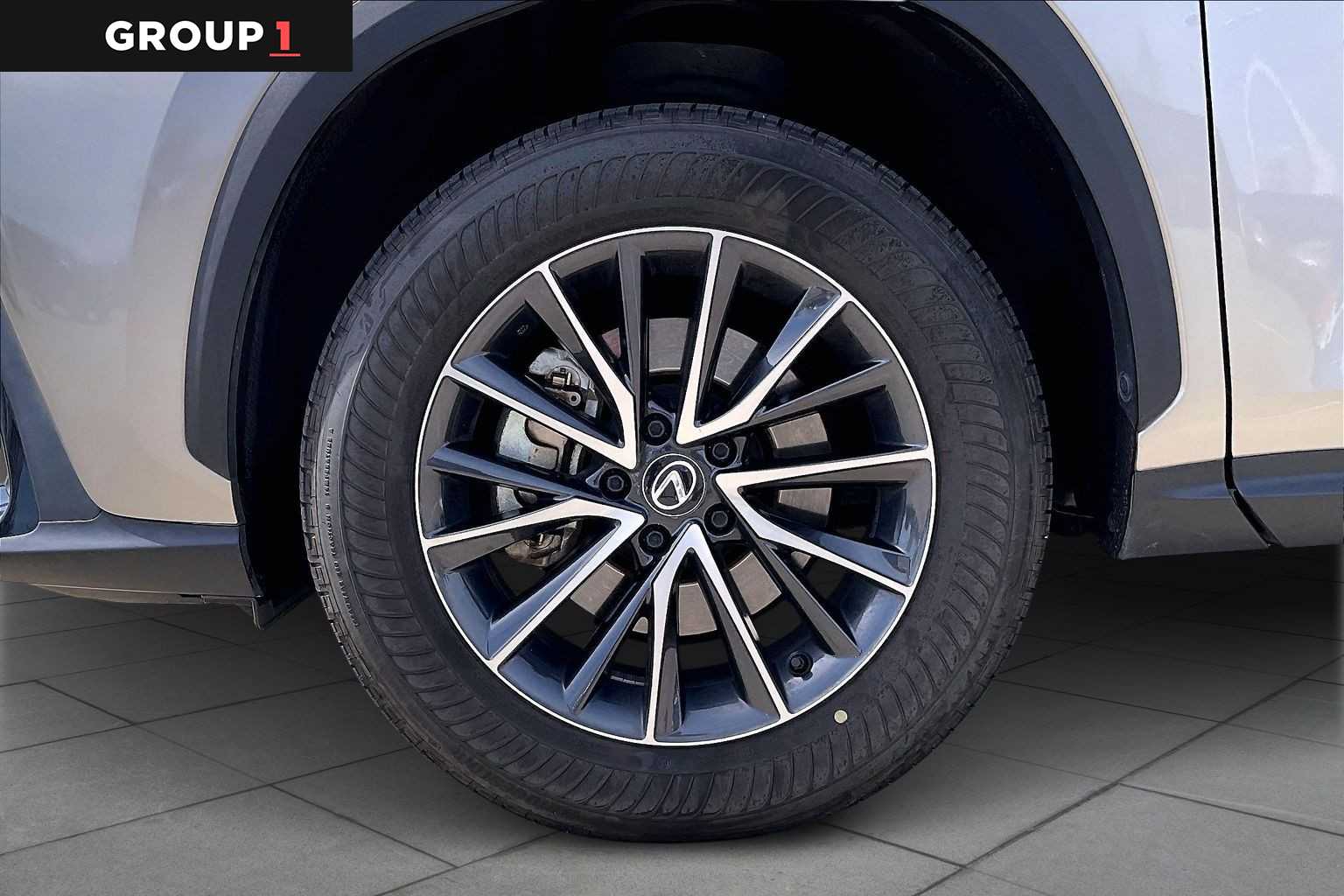 2024 Lexus NX 250 Premium - 8