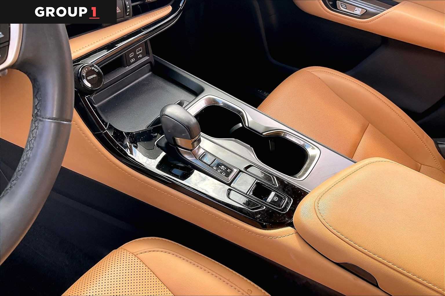 2023 Lexus NX 250 photo 14 of 34