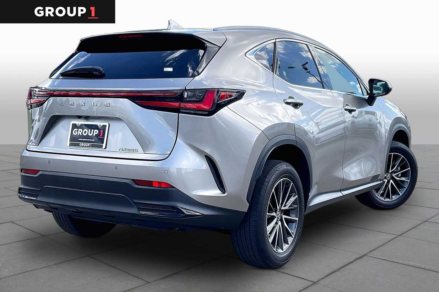 2023 Lexus NX 250 photo 11 of 34