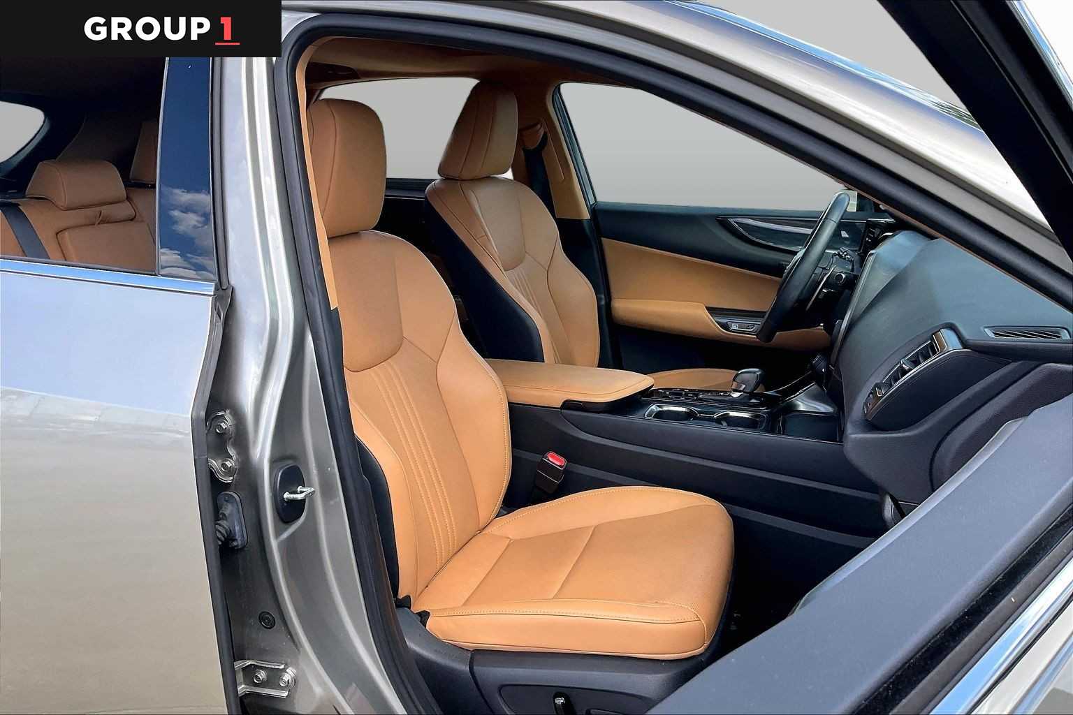 2023 Lexus NX 250 photo 8 of 34