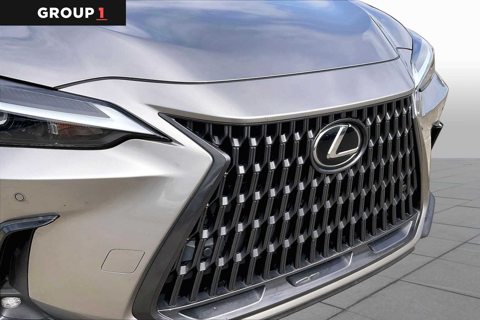 2024 Lexus NX 250 photo 27 of 34