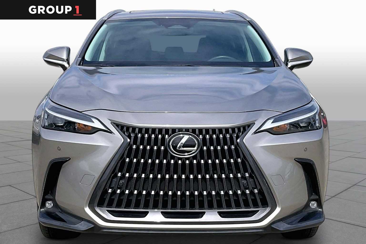 2024 Lexus NX 250 photo 4 of 34