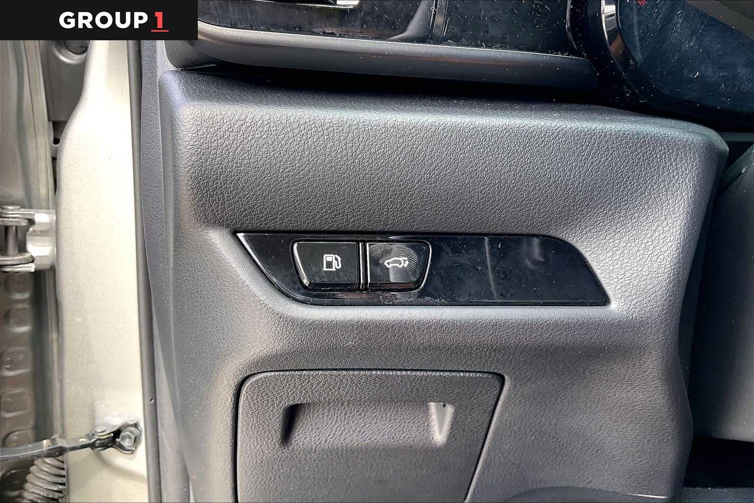 2024 Lexus NX 250 photo 33 of 34