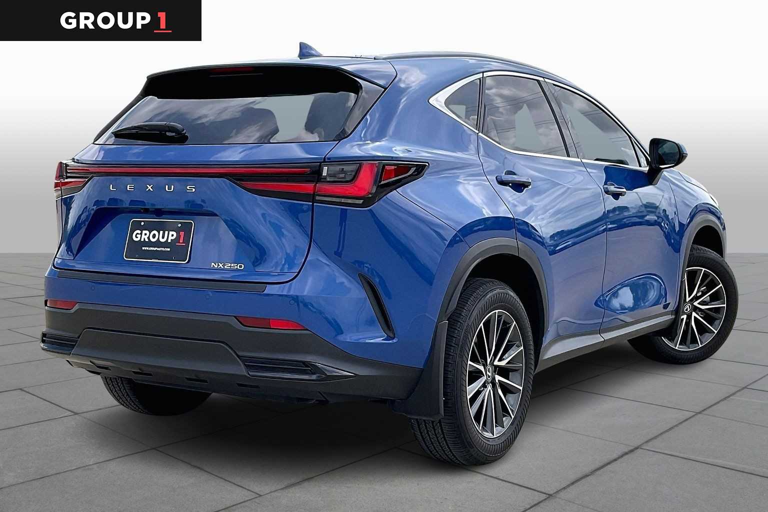 2025 Lexus NX 250 Premium - 10