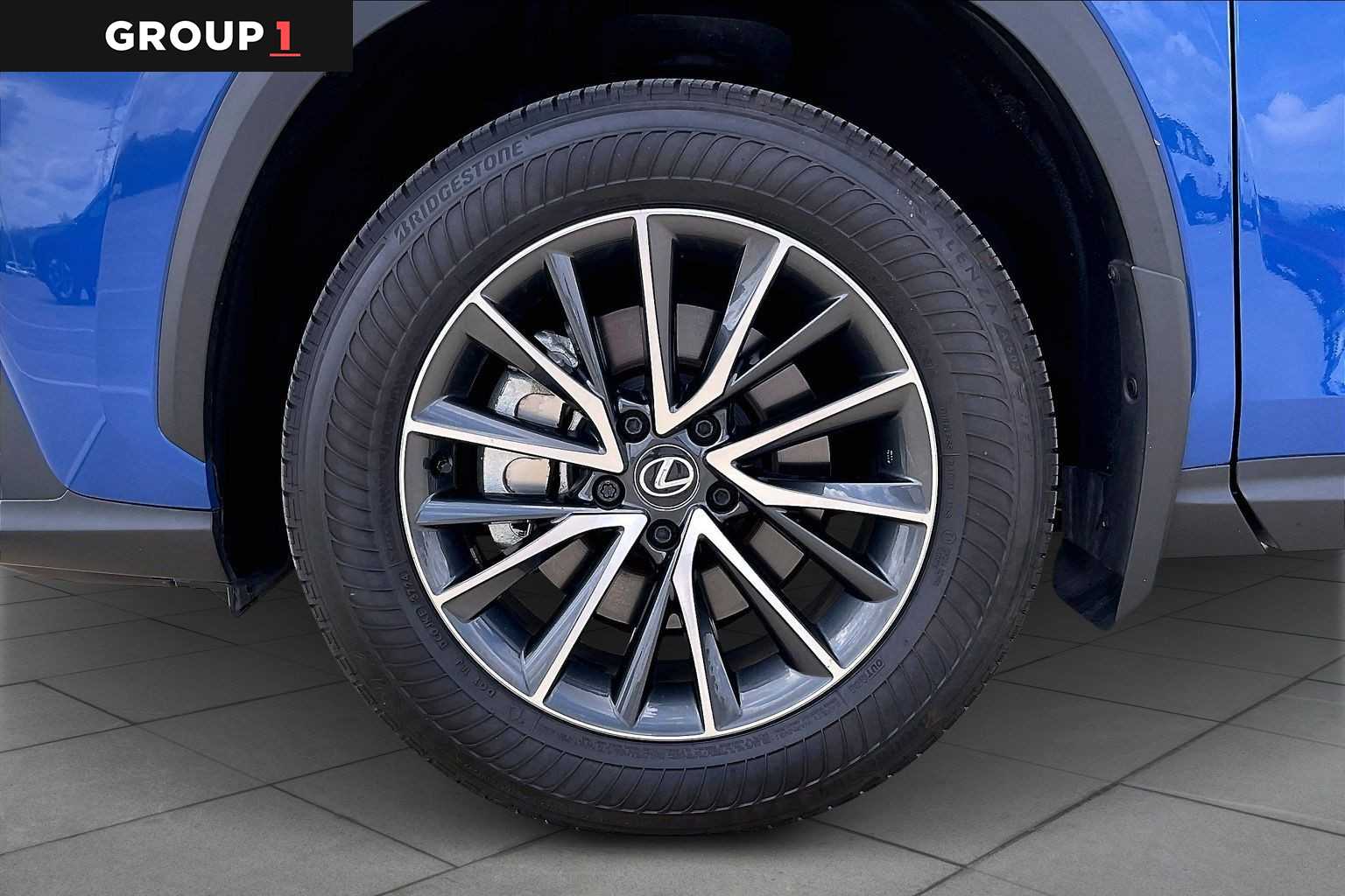 2025 Lexus NX 250 Premium - 8
