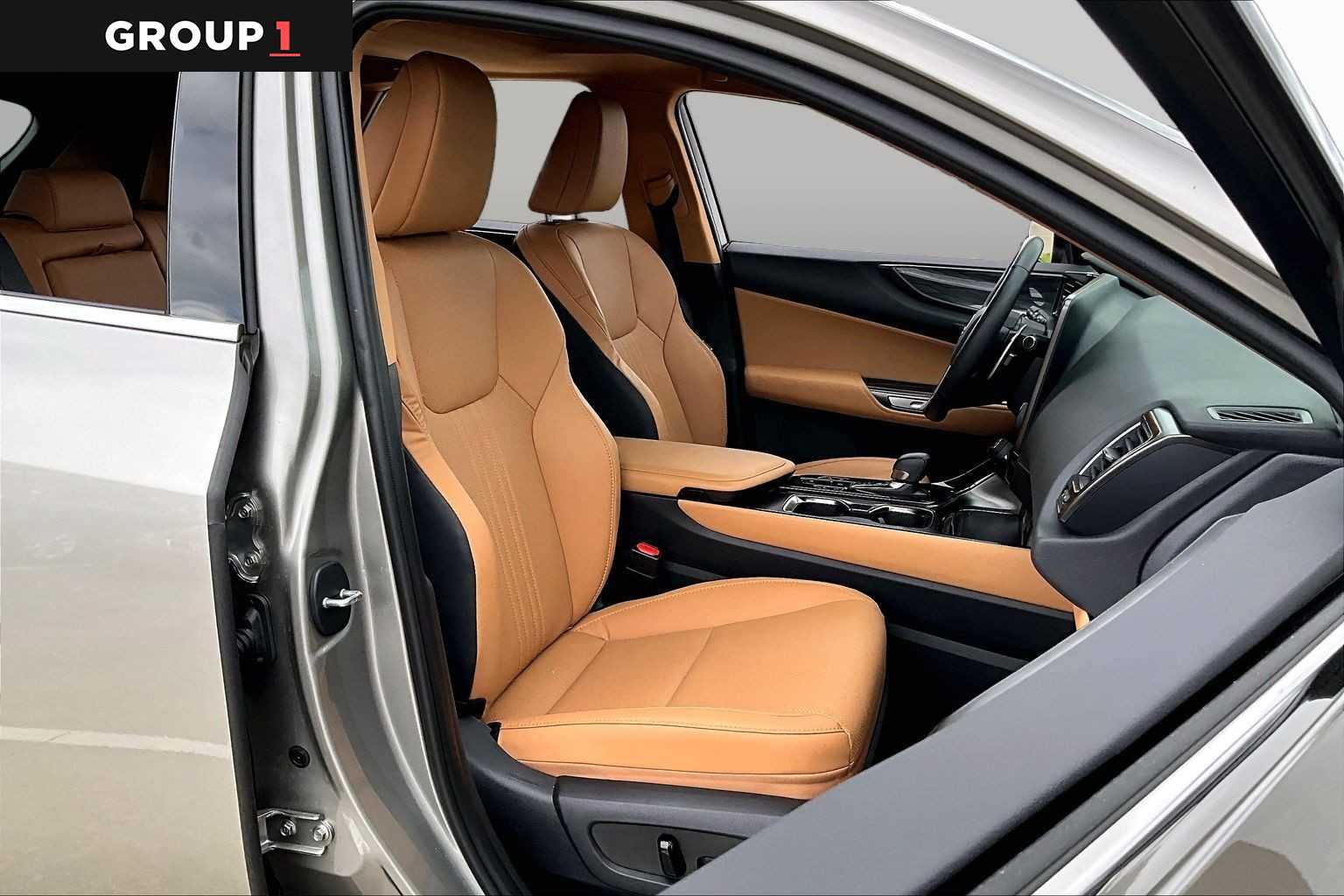 2026 Lexus NX 350 photo 8 of 34