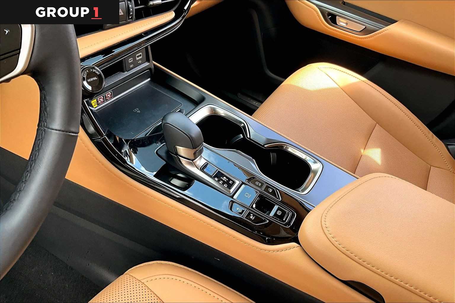 2026 Lexus NX 350 photo 14 of 34