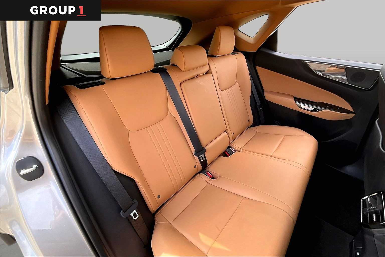 2026 Lexus NX 350 photo 17 of 34