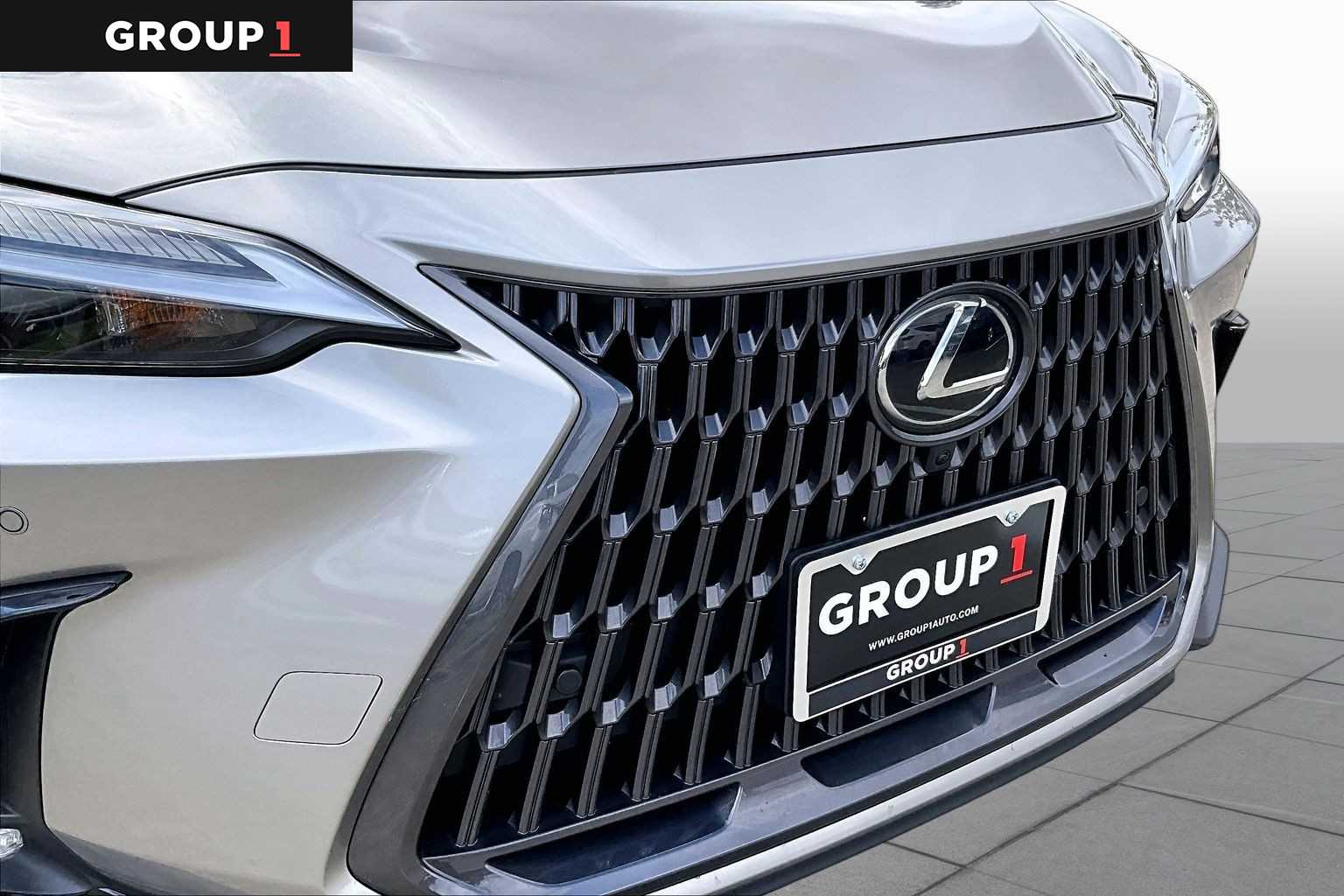 2026 Lexus NX 350 photo 27 of 34