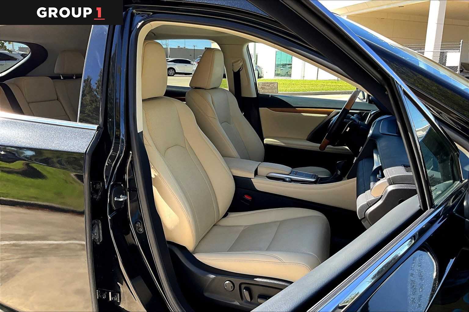 2022 Lexus RX  Caviar at Lexus Southwest Houston