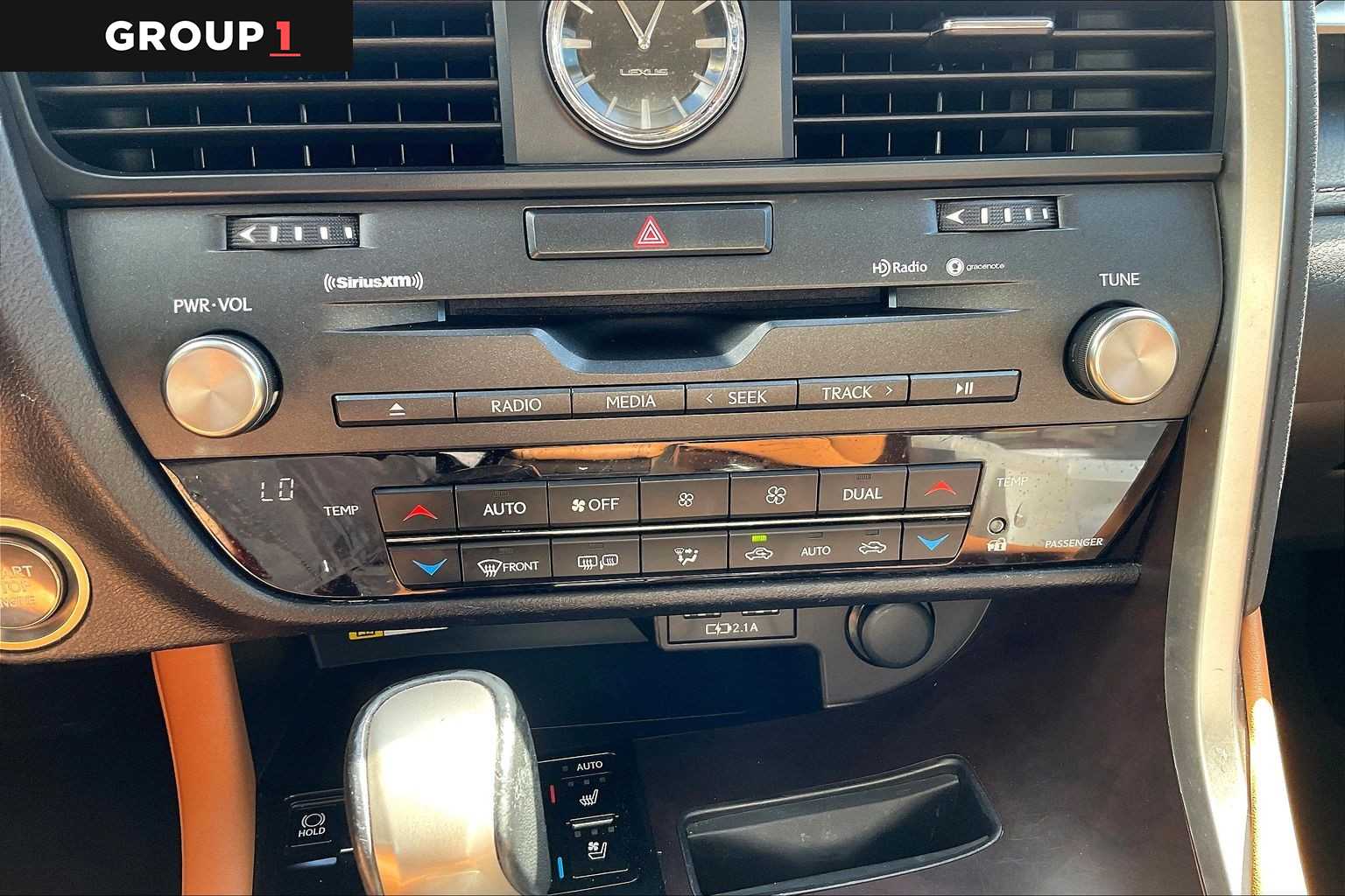 2021 Lexus RX 350 photo 34 of 36