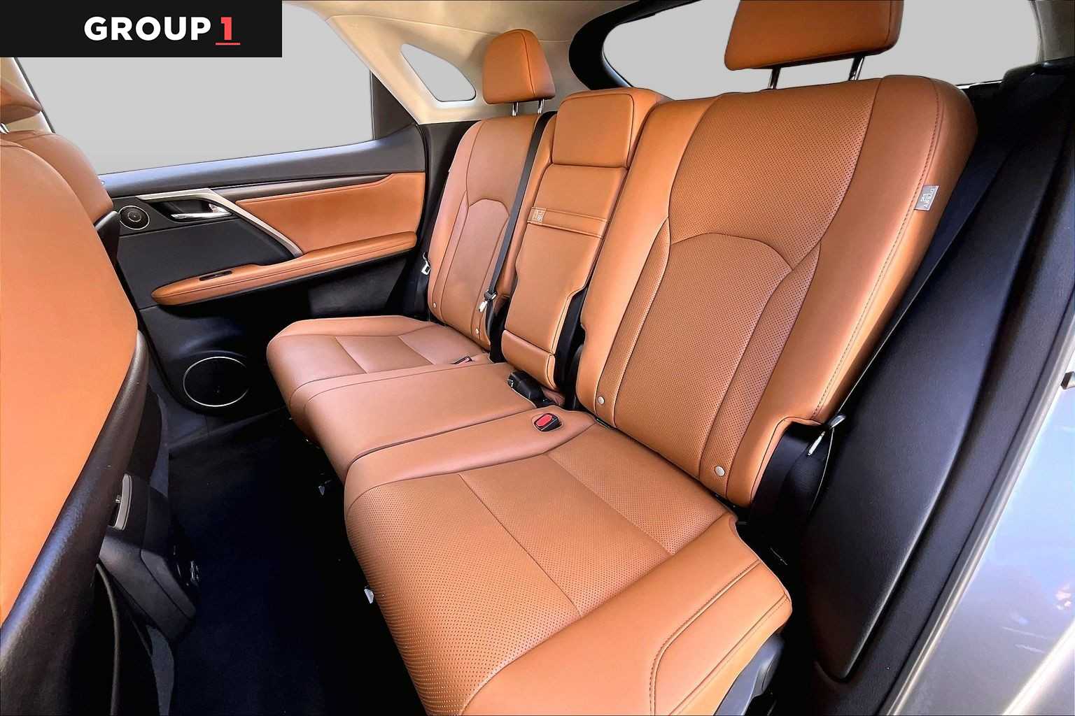2021 Lexus RX 350 photo 20 of 36